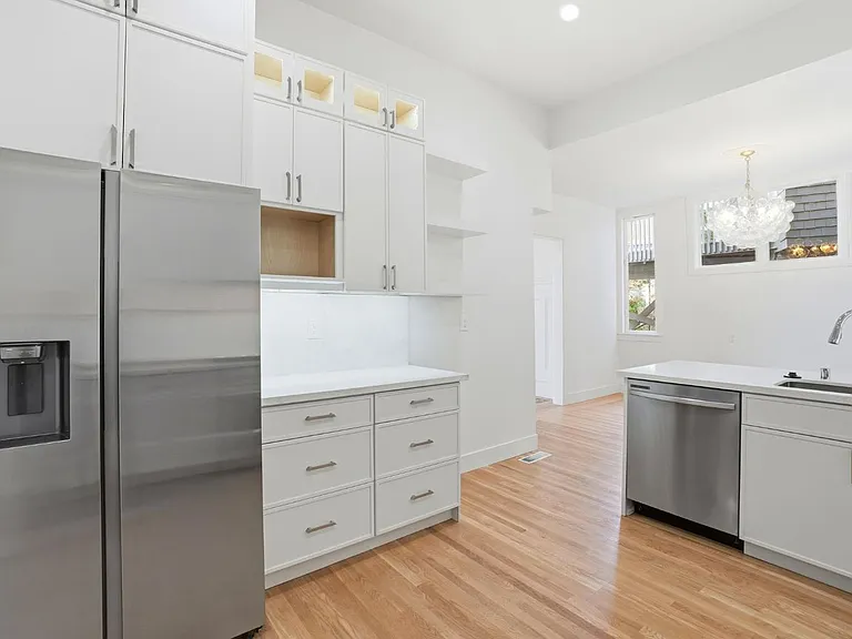 172 Bella Vista Ave #A — Photo 11