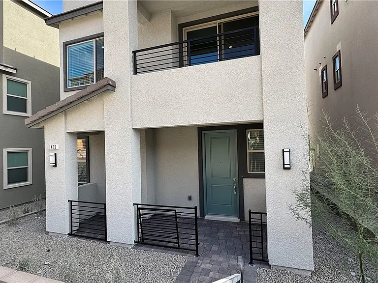 1429 Whistling Kite St — Photo 2