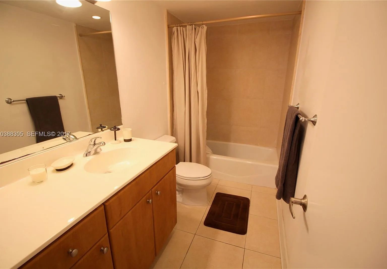 Studio, 594 sqft, $1,950 — Photo 4