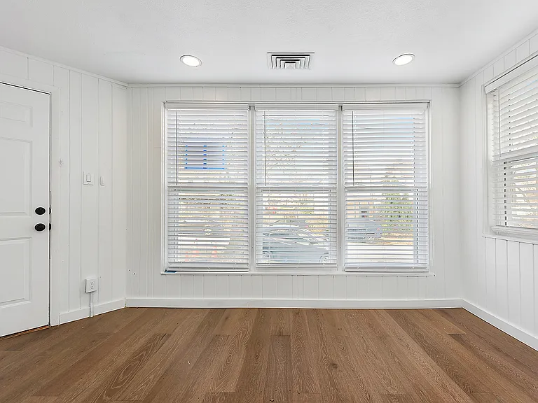 112 E 18th Ave #1 — Photo 6