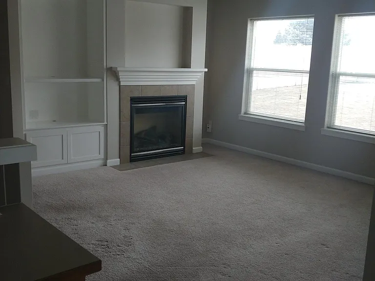 19728 E Nora Ave — Photo 12