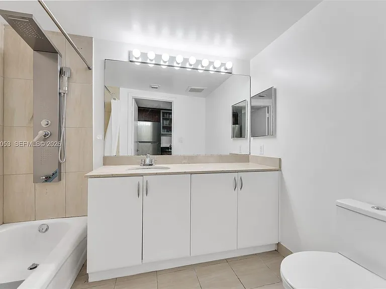1750 N Bayshore Dr #1407 — Photo 6