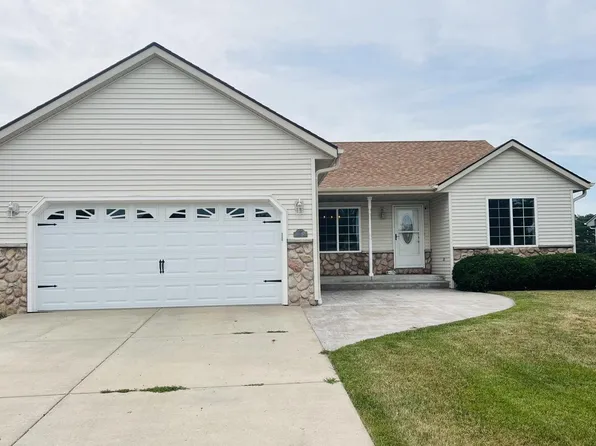 7920 Golden Bay TRAIL, Waterford, WI 53185