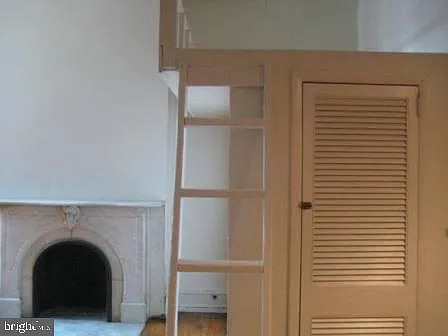 2118 Walnut St #2M — Photo 2