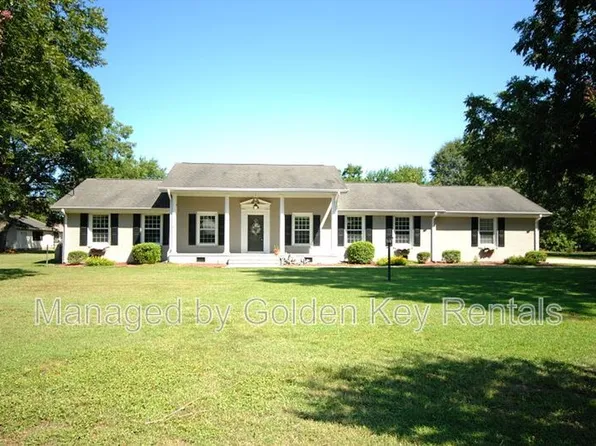 108 Woodrose Ave, Goldsboro, NC 27534