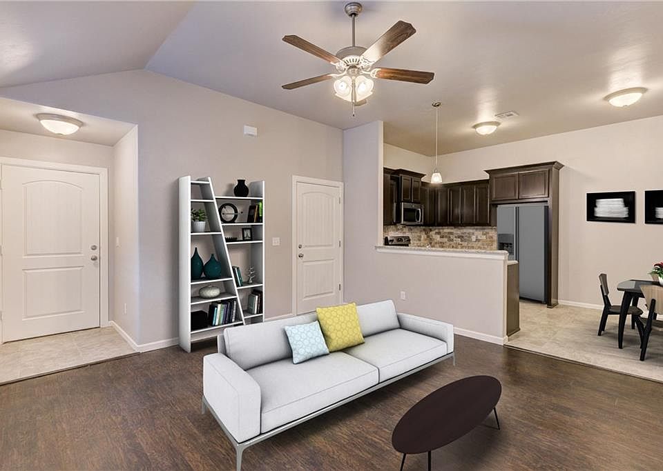 1st image of 4329 Edinburg Way