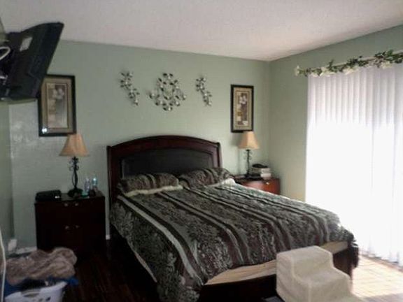 5th image of 1661 Neil Armstrong St APT 142
