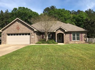 511 Woodland Pkwy, Leesville, LA 71446
