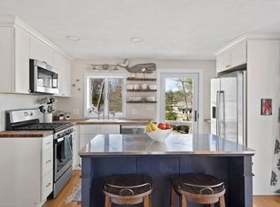 5 Currier Rd, Manchester, MA 01944