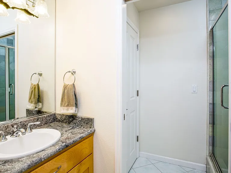 260 Jaunell Rd — Photo 10