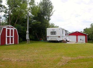 23125 90th Ave, Evart, MI 49631
