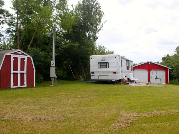 23125 90th Ave, Evart, MI 49631