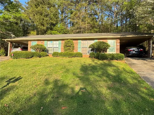 313 Chateau Dr SE, Rome, GA 30161