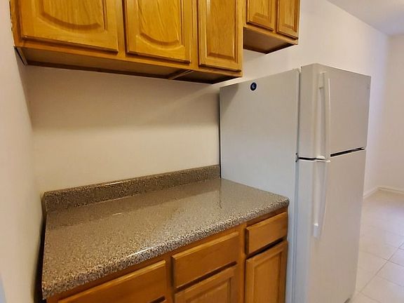 5th image of 41-29 41st St #4D