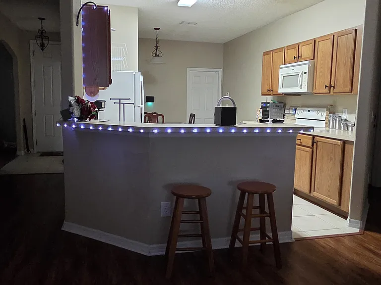 350 Sunset View Dr — Photo 5