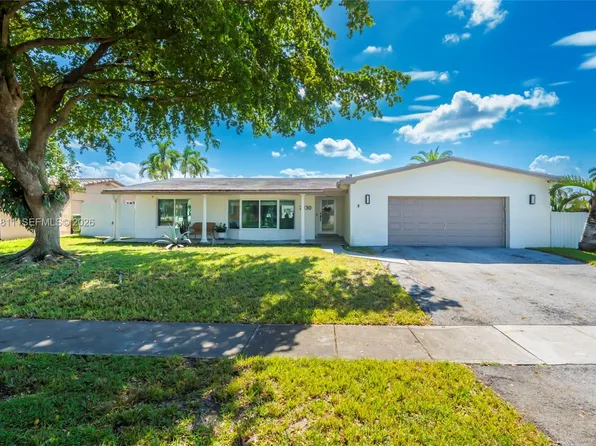 2130 NW 106th Ave, Pembroke Pines, FL 33026