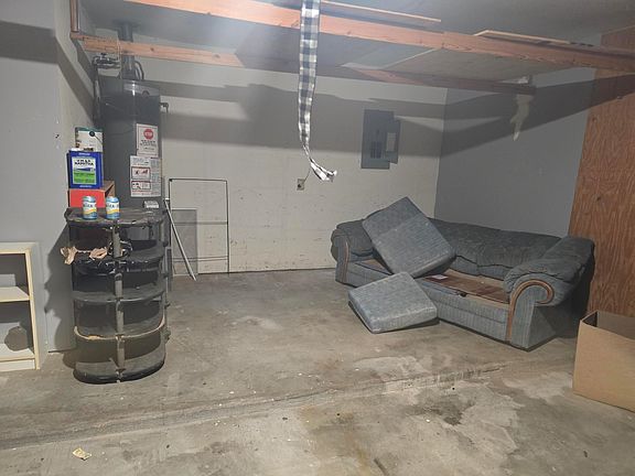 2nd image of 3825 Avenue R