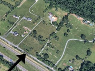 Harold Dr, Inwood, WV 25428