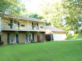 106 Kings Ln, Longview, TX 75605