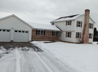 106 Victor Mendon Rd, Mendon, NY 14506