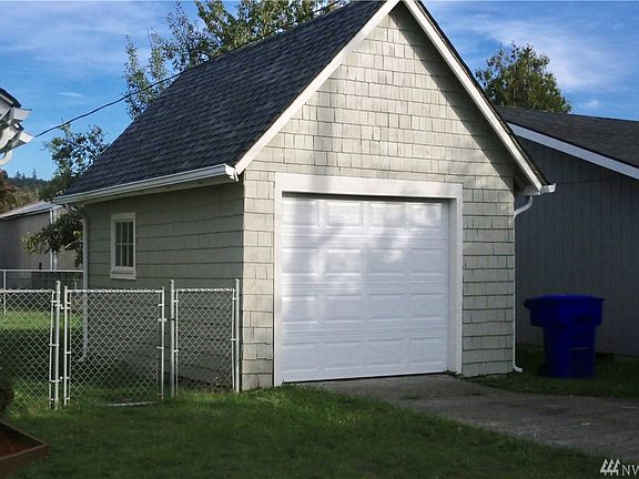 2nd image of 608 S 6th Ave