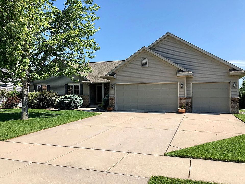 1st image of 344 Southern Star Ln