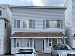 408 S Poplar St, Hazleton, PA 18201