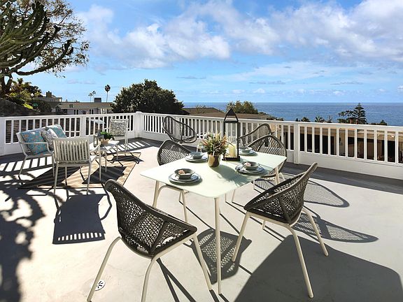 DECK WITH VIEW