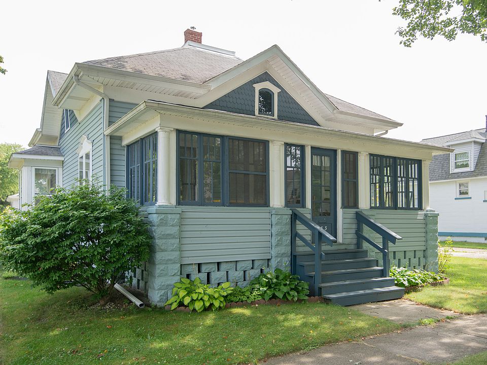 1st image of 653 Indiana Ave