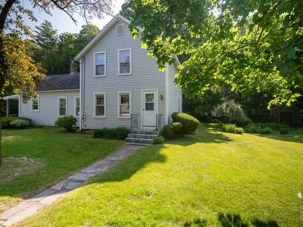 985 E Pleasant St, Amherst, MA 01002