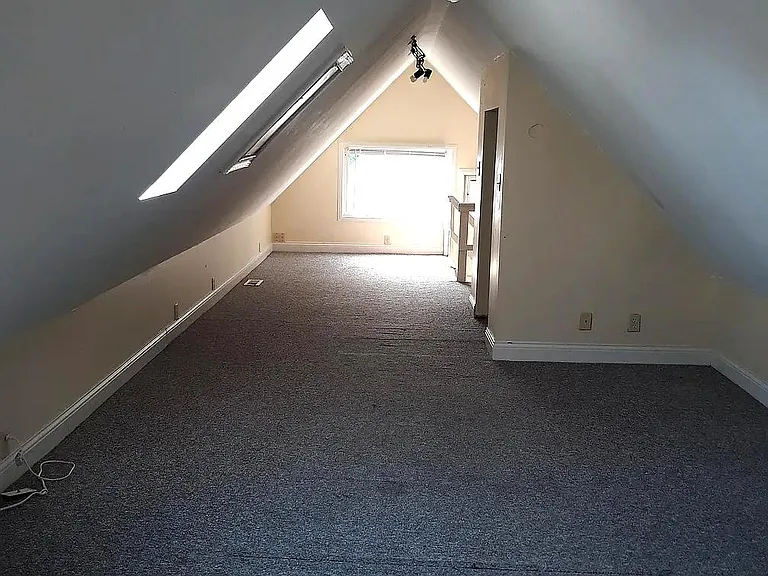 2215 Wheeler St #2 — Photo 8