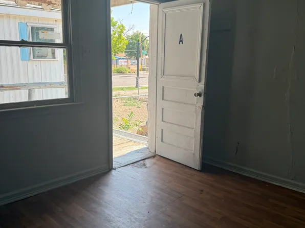 2435 Lake Ave #A, Pueblo, CO 81004