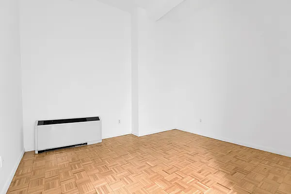 Rented by Cooper & Cooper Real Estate | media 13