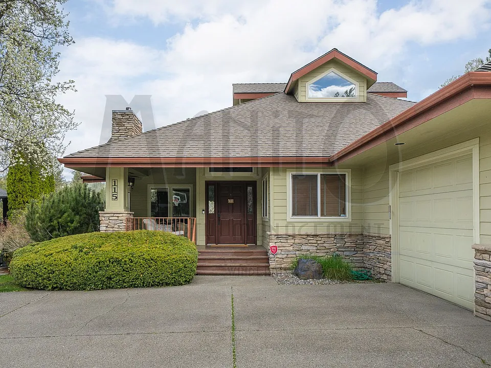115 E Meadow Lane Rd