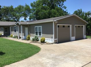 32681 Long Bay Rd, Wagoner, OK 74467