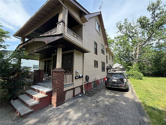 2nd image of 3646 Chelton Rd