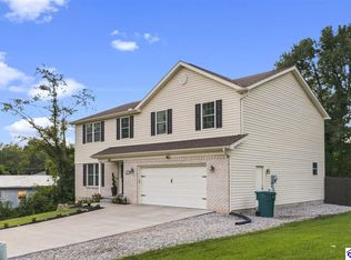 207 Holston Estates Pl, Muldraugh, KY 40155