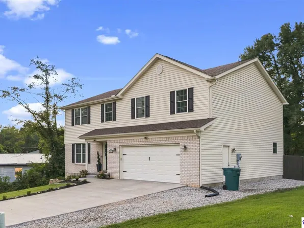 207 Holston Estates Pl, Muldraugh, KY 40155