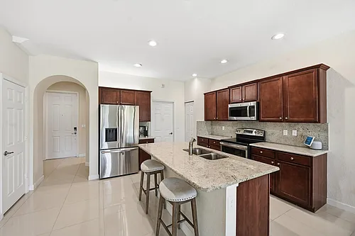 10415 Wellington Parc Dr Photo 1