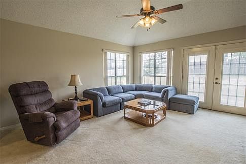 4th image of 2955 Moreau Ct