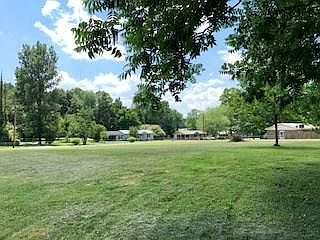 2nd image of Hidden Valley Cir