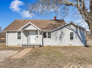 939 N Brown Avenue, Springfield, MO 65802