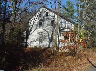 64 Crest St, Barnesville, PA 18214