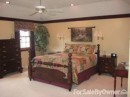 4th image of 3031 White Pine Dr