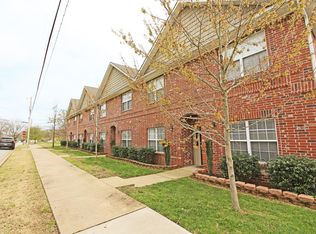 601 SW 5th St APT 1, Bentonville, AR 72712