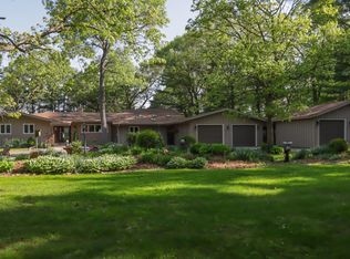 990 Black Oak Rd, Eau Claire, WI 54701