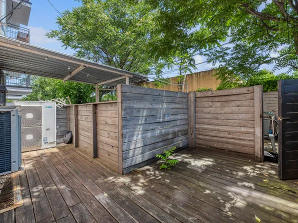 20 Starr Street image 24 of 27