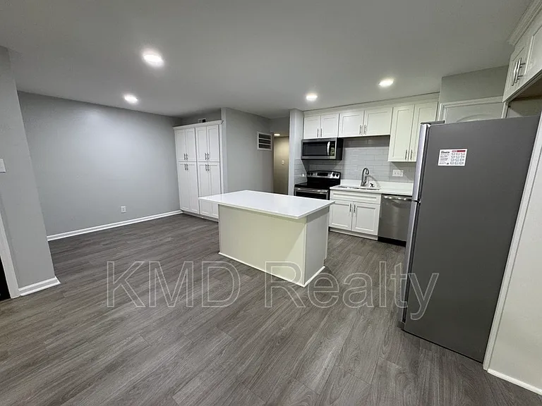 2501 Kilborne Dr #D — Photo 4