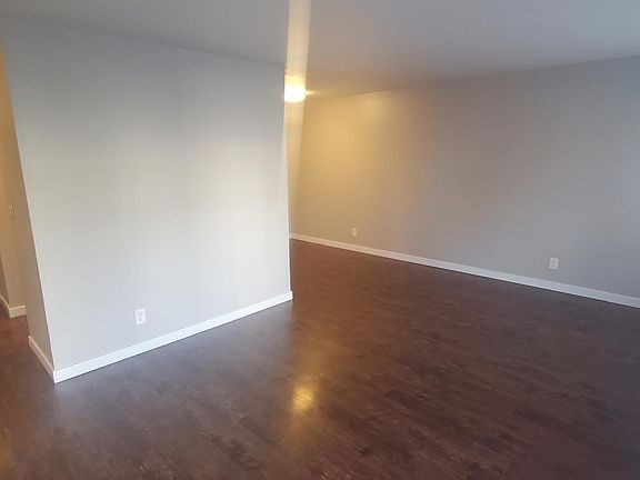 3rd image of 1401 E Harrison St #Nwe4d9yct