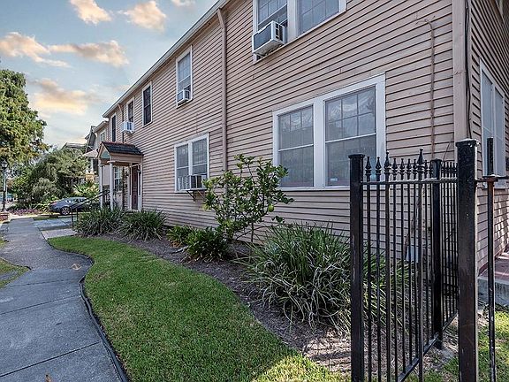 4th image of 3383 Esplanade Ave